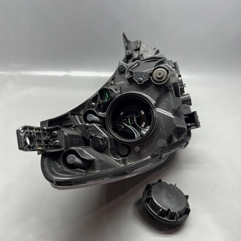 HYUNDAI TUCSON HEADLIGHT LEFT DRIVER 2016 2017 2018 HALOGEN OEM