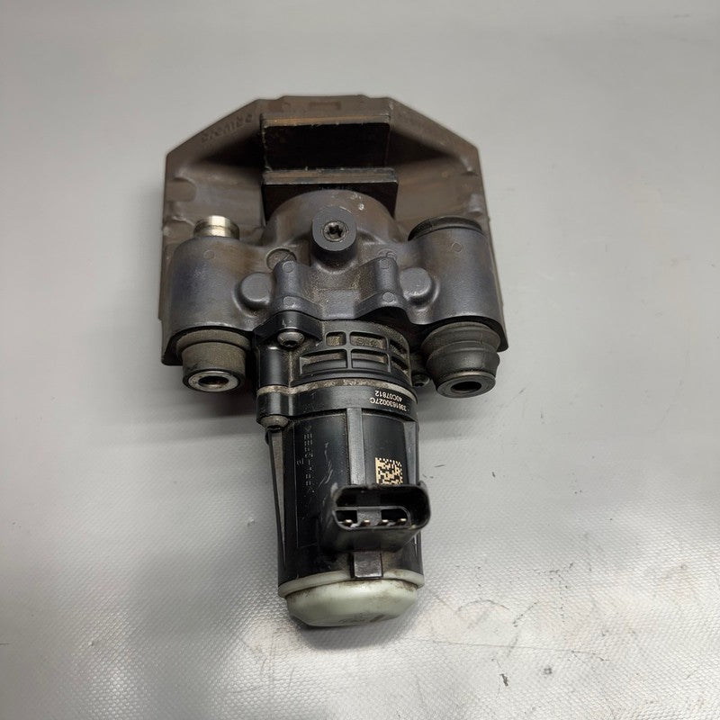 TESLA MODEL X BRAKE CALIPER RIGHT REAR 2016 2017 2018 2019 2020 BREMBO