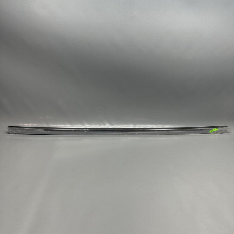 1098683-00-D TESLA MODEL X DOOR WINDOW MOLDING LEFT FRONT 2016 17 18 19 2020 OEM 1098683-00-D