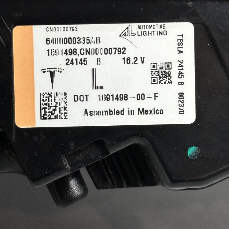 1691498-00-F TESLA MODEL 3 TAIL LIGHT LEFT DRIVER 2024 1691498-00-F LED OEM