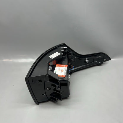 LR060321 RANGE ROVER SPORT HSE TAIL LIGHT RIGHT PASSENGER 2014 2015 2016 2017 OEM LR06032