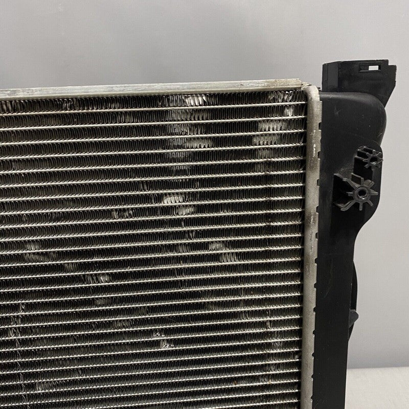 4F0121251M AUDI A6 V6 COOLING RADIATOR 4F0121251M OEM 2005 2006 2007 2008 2009 2010 2011 