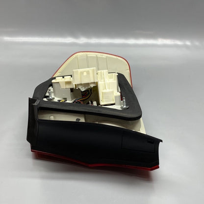 7154157 BMW 328 TAIL LIGHT LEFT DRIVER 7154157 2009 2010 2011 SEDAN LED OEM