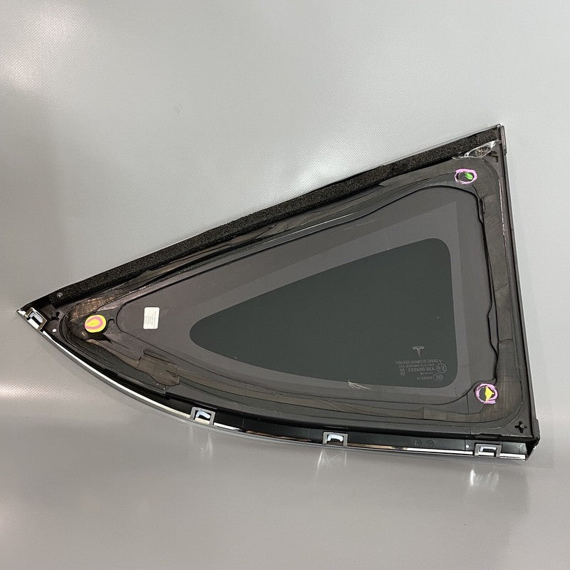 1044906-00-I TESLA MODEL X QUARTER GLASS LEFT REAR 1034906-80-F 2016 2017 2018 2019 2020 OEM