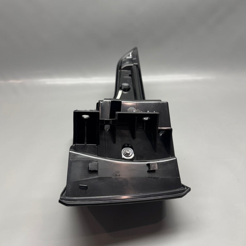 RANGE ROVER SPORT TAIL LIGHT RIGHT PASSENGER 2014 2015 2016 2017 OEM 2