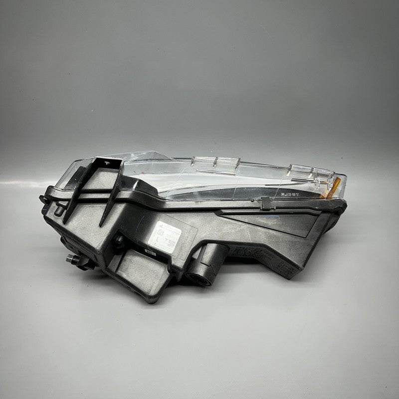 1077391-00-F TESLA MODEL 3 FOG LIGHT LEFT DRIVER 2017 18 19 20 21 22 2023 3 PIN 1077391-00-F