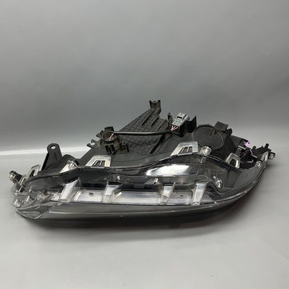 RAV 4 TOYOTA RAV 4 HEADLIGHT RIGHT PASSENGER 2019 2020 2021 2022 LED OEM