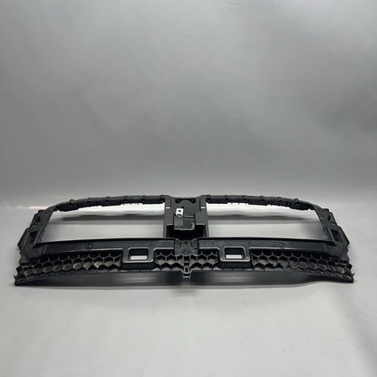 9498817 BMW I4 FRONT AIR SHUTTER FRAME 2022 2023 2024 OEM 9498817