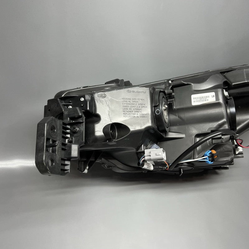 SUBARU LEGACY OUTBACK HEADLIGHT RIGHT PASSENGER 2018 2019 2020 LED OEM