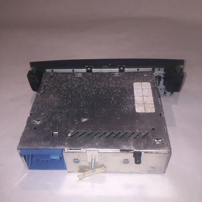 13264010 BMW M3 M1 AUDI RADIO RECIEVER CD 2007 2008 2009 2010 2011 2012 OEM 1326410