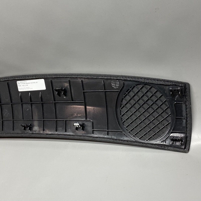 1009233-00-H TESAL MODEL S LIFTGATE SEAPKER COVER 2012 2013 2014 2015 OEM 1009233-00-H