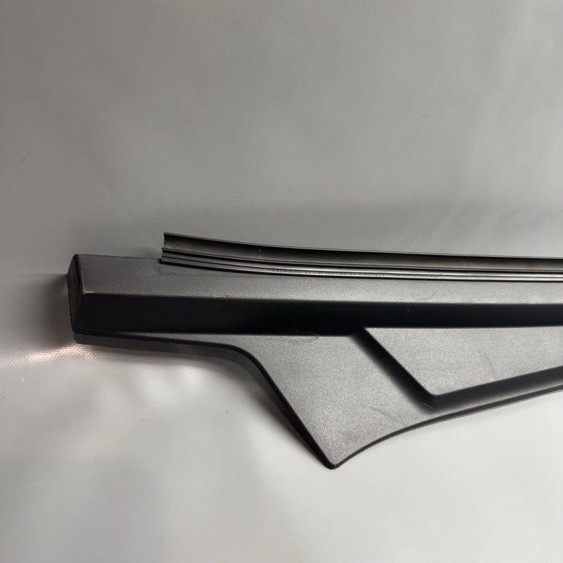 1821257-00-D TESLA CYBERTRUCK APRON REAR TRIM 2024 2025 OEM 1821257-00-D