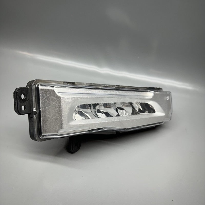 63177406366 BMW X5 M-SPORT FOG LIGHT RIGHT PASSENGER 2019 2020 2021 LED OEM 63177406366