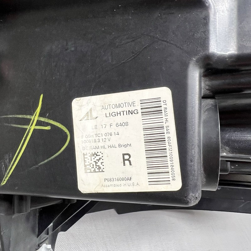 68316080AF RAM 1500 HEADLIGHT RIGHT PASSSENGER 2019 2020 2021 2022-2025 HALOGEN DAMAGED