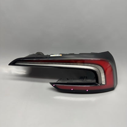 1691500-00-F TESLA MODEL 3 TAIL LIGHT RIGHT PASSENGER 2024 2025 2026 OEM 1691500-00-F