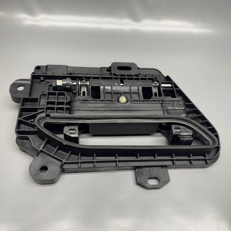 TESLA MODEL S DOOR HANDLE RIGHT FRONT 2017 2018 2019 2020 OEM 1046122-