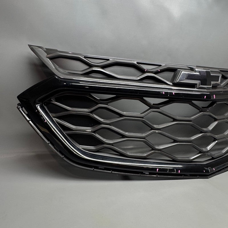 CHEVY EQUINOX GRILLE 2018 2019 2020 2021 OEM 84384737