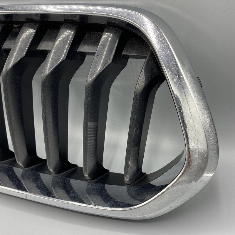 7424777 BMW X2 GRILLE LEFT SIDE F39 7424777 OEM 2016 2017 2018 