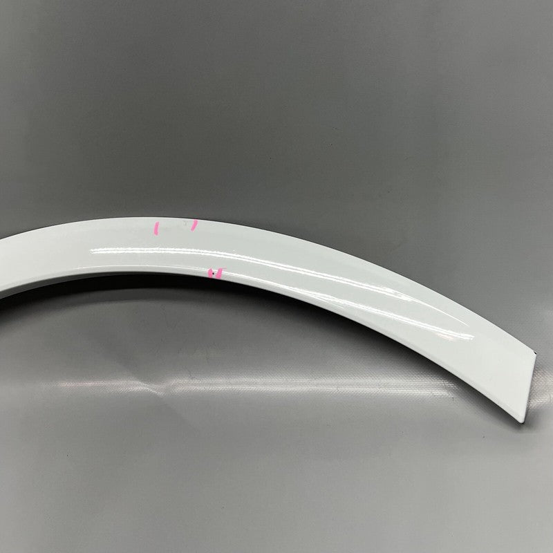 4M0853026E AUDI Q7 FENDER FLARE MOLDING RIGHT REAR 2016 2017 2018 2019 2020 OEM 4M0853026E