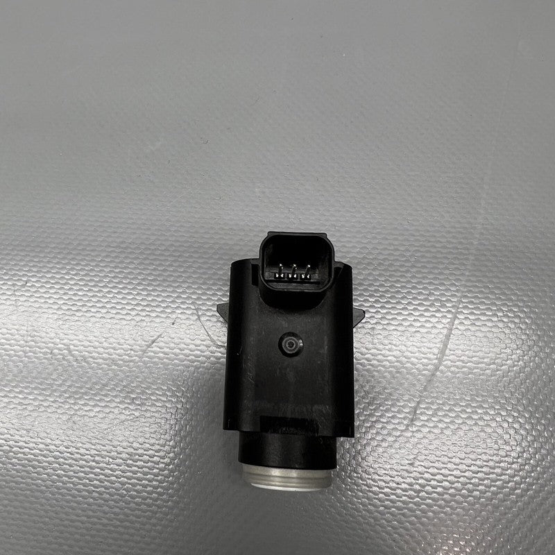 23202663 CADILLAC ATS PARKING AID BACKUP REVERSE PROXIMITY SENSOR 2013-2019 OEM 23202663