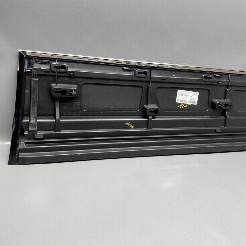 BENTLEY BENTAYGA DOOR MOLDING LEFT FRONT 36A853071 2017 2018 2019 2020