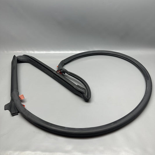 670172827 MASERATI DOOR OPENING FRONT GASKET OEM 670172827