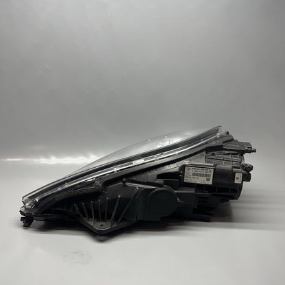 95B941032CS PORSCHE MACAN TURBO HEADLIGHT RIGHT PASSENGER 2015 2016 2017 2018 XENON OEM