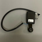 1005269-00-E TESLA MODEL S SEATBELT BUCKLE REAR 1005269-00-E 2016 2017 2018 2019 OEM