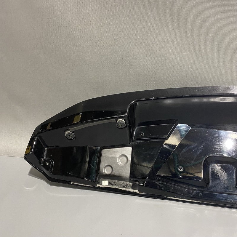CADILLAC ESCALADE LIFTGATE SPOILER 2015 2016 2017 2018 2019 OEM