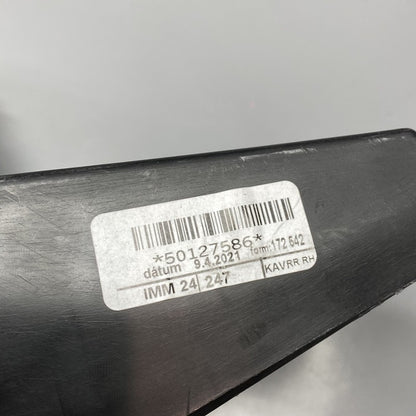 7P5807378A PORSCHE CAYENNE BUMPER GUIDE RIGHT REAR 2011 2012 2013 2014  OEM 7P5807378A