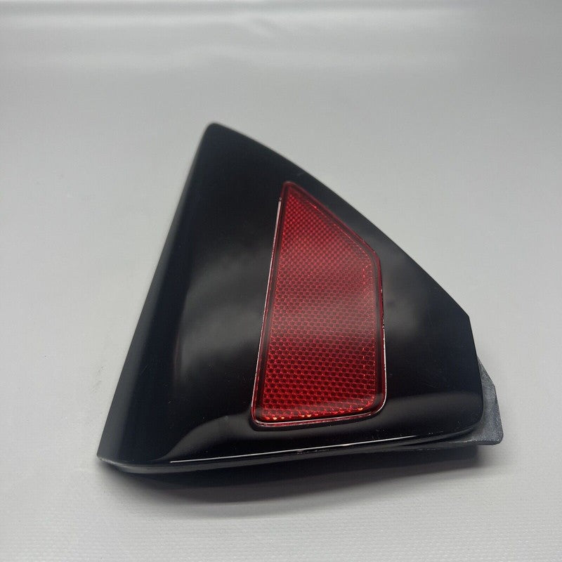 TESLA MODEL 3,Y REFLECTOR LIGHT RIGHT REAR 2017 18 19 20 21 2022 15187