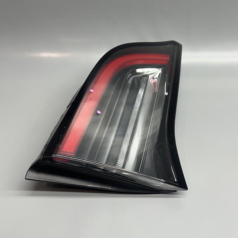 TESLA MODEL Y TAIL LIGHT TRUNK LEFT 2020 2021 2022 2023 LED OEM 150208