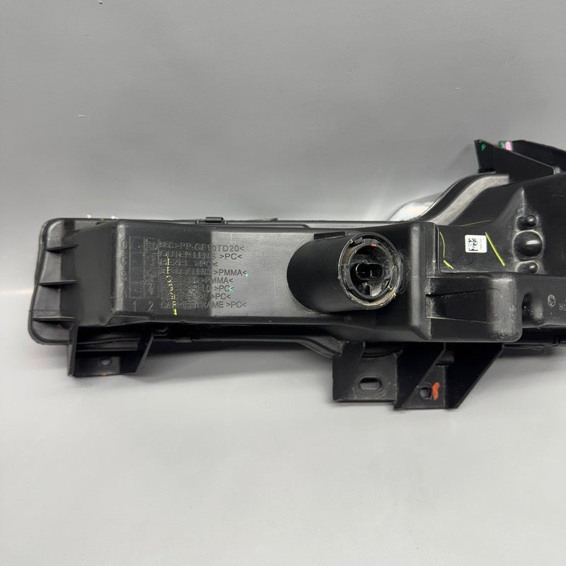 MODEL 3 TESLA MODEL 3 FOG LIGHT RIGHT PASSENGER 2017 2018 2019 2020 2021 2022 OEM