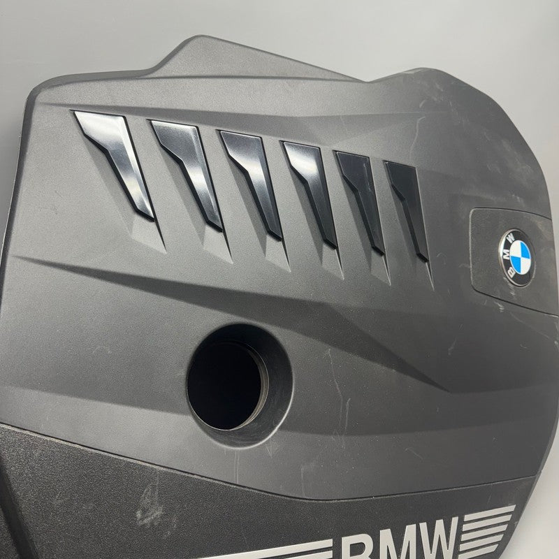 BMW 540 740 X5 X6 X7 ENGINE COVER 2024 2025 2026 OEM 7935418