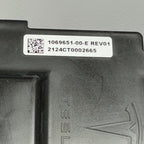 1069651-00-E TESLA MODEL S DOOR HANDLE CONTROL UNIT MODULE FRONT 2016 17 18 2019 1069651-00-E