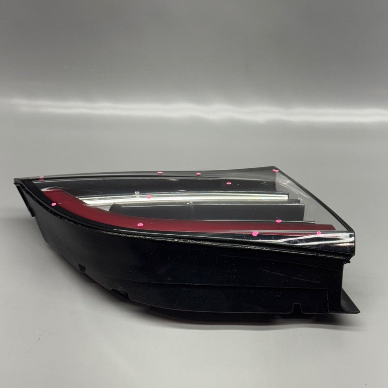 TESLA MODEL 3 TAIL LIGHT LEFT DRIVER 2017 2018 2019 2020 2021 LED OEM