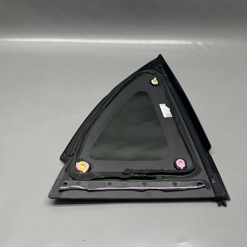1495740-99-H TESLA MODEL Y QUARTER GLASS LEFT REAR 2020 2021 2022 2023 OEM 1495740-99-H