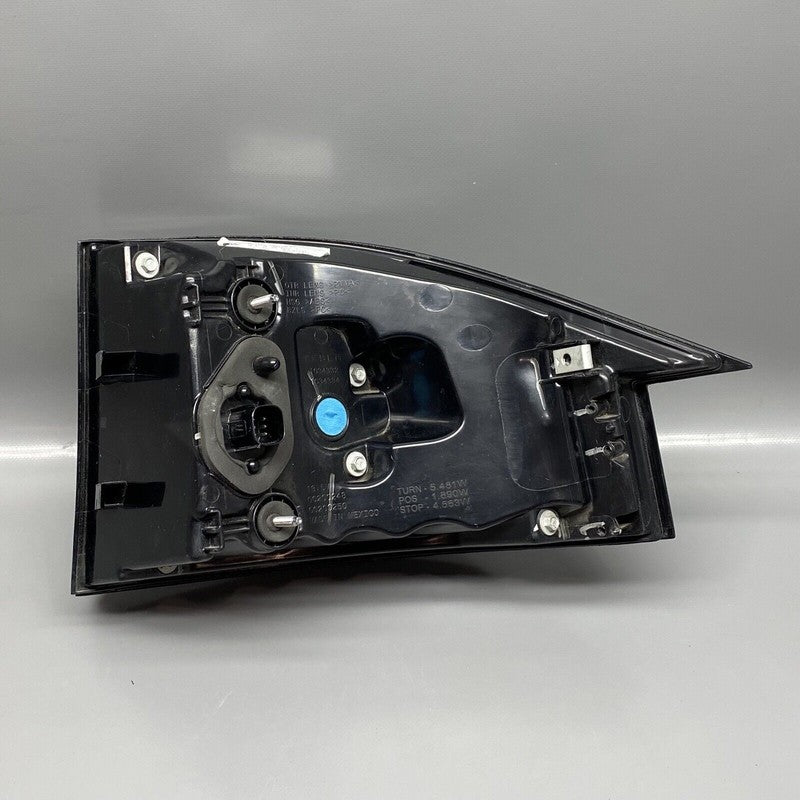 TESLA MODEL X TAIL LIGHT LEFT DRIVER 1034333-00-B 2016 2017 2018 2019 