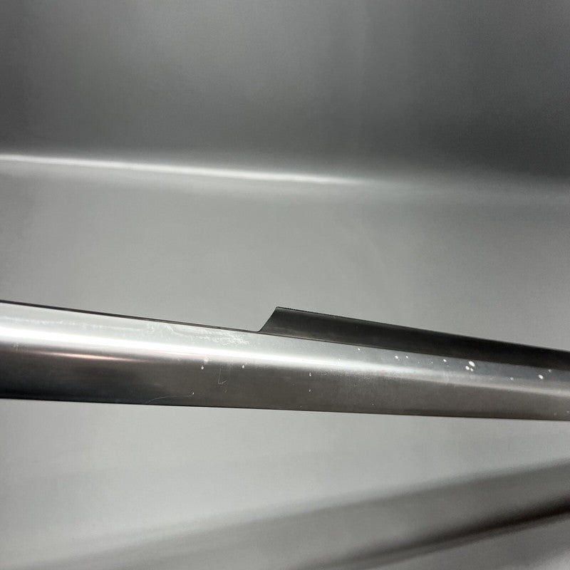 A2927250165 MERCEDES BENZ GLE 450 DOOR WINDOW MOLDING LEFT FRONT 2015 16 17 18 2019 OEM