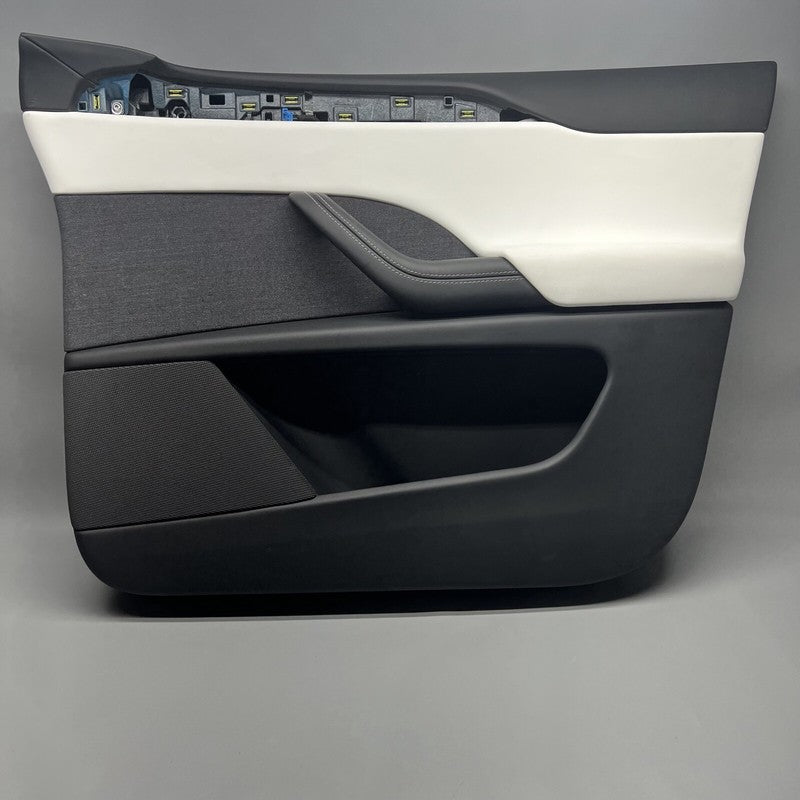 1609988-00-A TESLA MODEL X PLAID DOOR PANEL RIGHT FRONT 2021 2022 2023 OEM 1609988-00-A