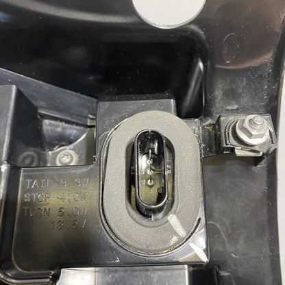 MODEL 3 TESLA MODEL 3 TAIL LIGHT RIGHT PASSENGER SIDE 2017 2018 2019 2020 OEM