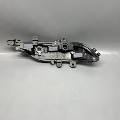 TOYOTA VENZA BUMPER SIGNAL LIGHT LEFT DRIVER 2021 2022 OEM 