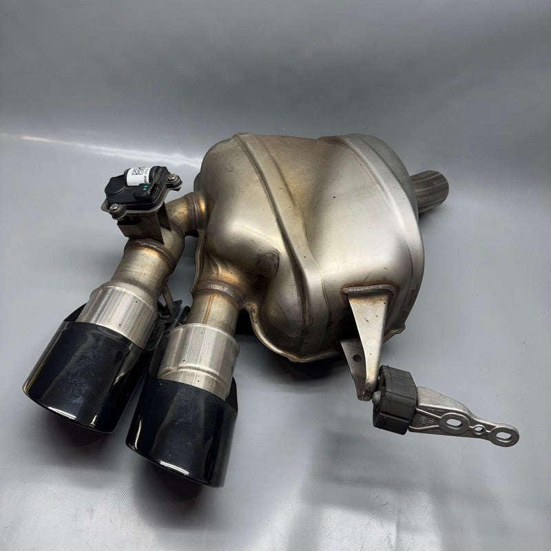 PORSCHE MACAN EXHAUST MUFFLER AND PIPE LEFT REAR 2019-2021 2022 2023 2