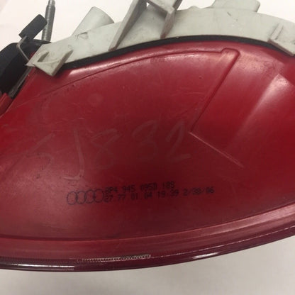 8P4945095D AUDI A3 S-LINE TAIL LIGHT LEFT DRIVER 8P4945095D 2006 2007 2008 OEM