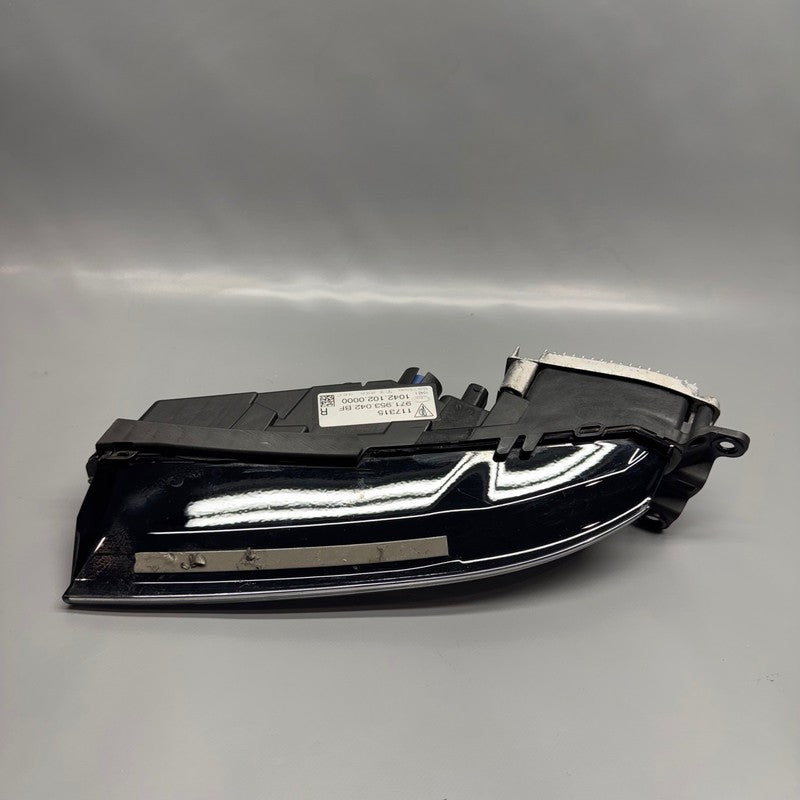 PORSCHE PANAMERA FOG LIGHT RIGHT PASSENGER 2017 2018 2019 2020 OEM 971