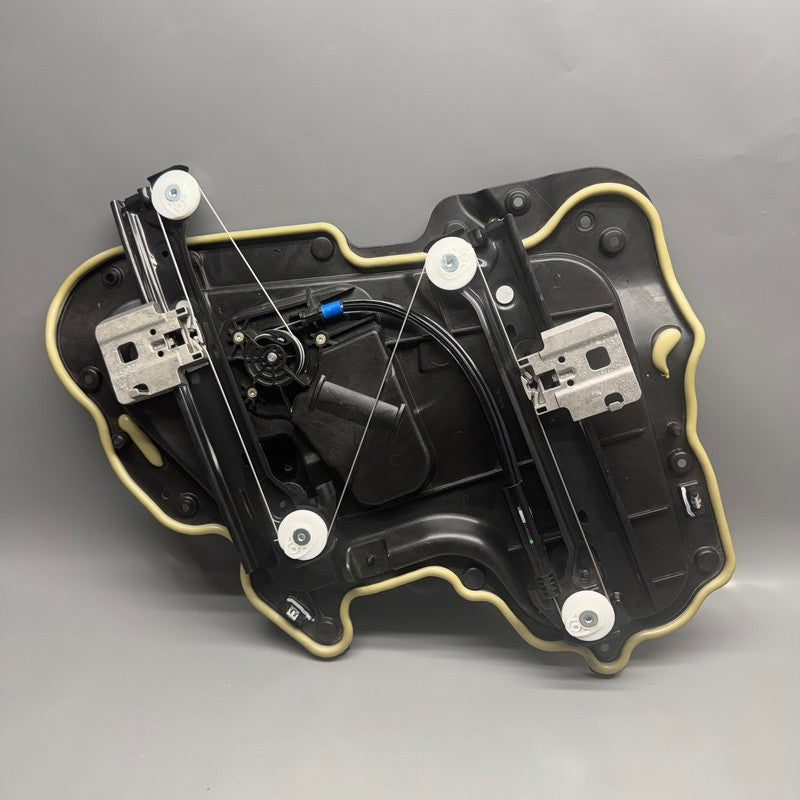 TESLA MODEL 3 WINDOW REGULATOR RIGHT REAR 2017 2018 2019 2020 2021 202