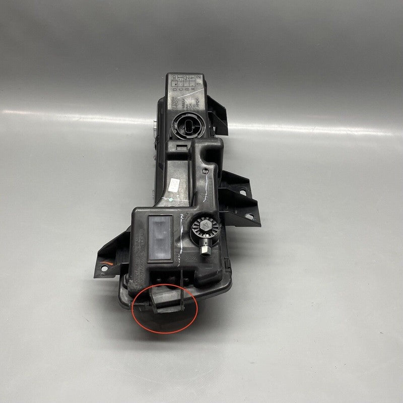 TESLA MODEL 3 FOG LIGHT LEFT DRIVER 2017 2018 2019 2020 3 PIN OEM 1077
