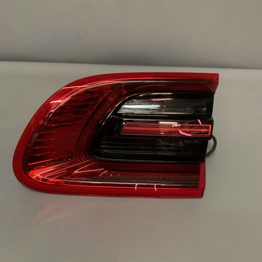 95B945094 PORSCHE MACAN TAIL LIGHT RIGHT INNER 2015 2016 2017 2018 OEM 