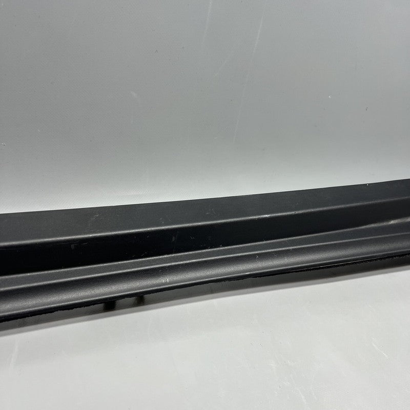1821257-00-C TESLA CYBERTRUCK REAR APRON MOLDING 2024 OEM 1821257-00-C