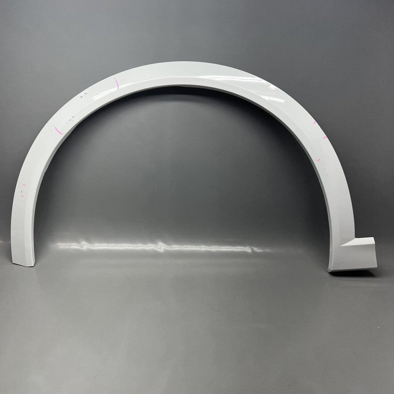 AUDI E-TRON FENDER FLARE MOLDING LEFT FRONT 2019 2020 2021 2022 2023 4